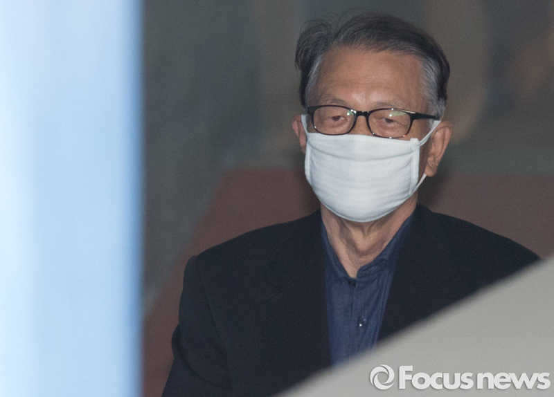 ▲ 김기춘 전 청와대 비서실장이 지난 12일 블랙리스트 재판에 피고인으로 출석하고 있다. 사진=포커스뉴스