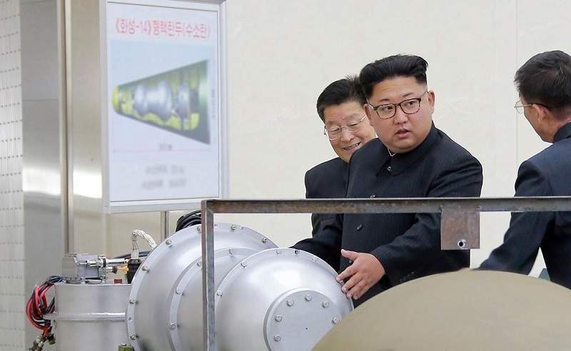 ▲ (평양 조선중앙통신=연합뉴스) 북한 김정은 노동당 위원장이 핵무기연구소를 현지지도했다고 3일 조선중앙통신이 보도했다. ⓒ 연합뉴스