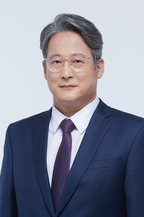 ▲개편으로 다시 부활되는 'KBS 뉴스라인'의 새 앵커 이민우 기자.