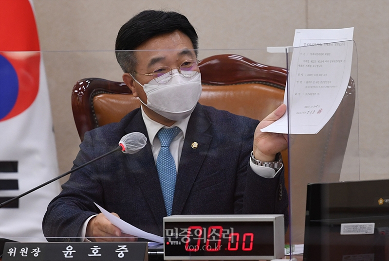 ▲ 여당 소속 윤호중 법제사법위원장. 사진=민중의소리