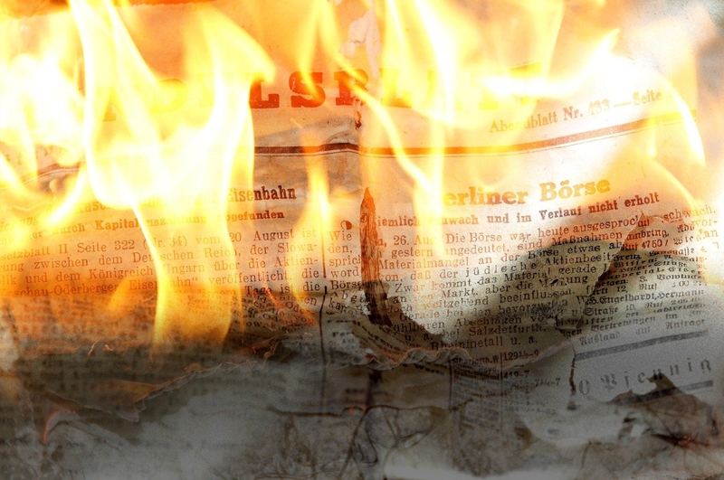 ▲ 독자에게 전달되지 못한 신문 중에는 소각장 점화용 불쏘시개로 사용되기도 했다. 사진=pixabay