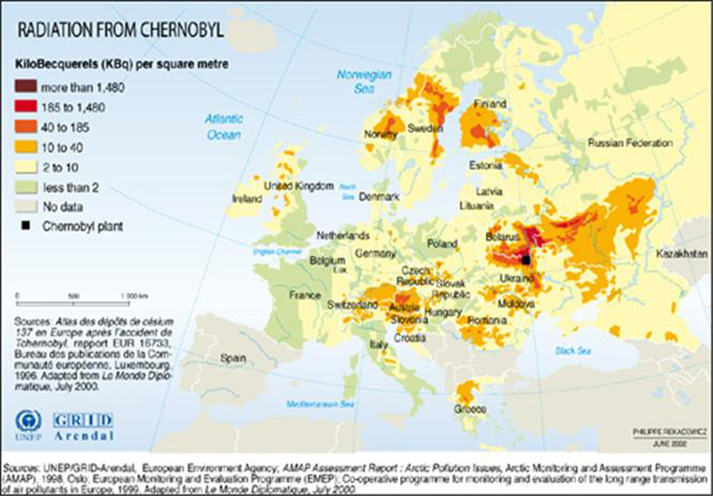 ▲ 체르노빌 핵사고로 인한 방사능 오염지도 : 800km거리의 독일 남부지방이 방사능으로 오염되었다. 자료=UNEP(유엔환경계획), 2000