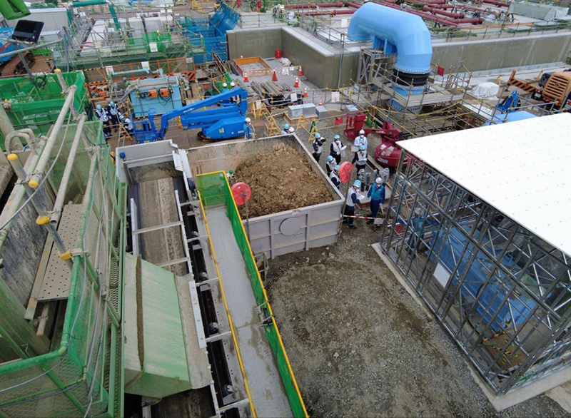 ▲ 한국 정부의 후쿠시마 오염수 전문가 시찰단이 5월24일 후쿠시마 제1원자력발전소 현장을 시찰하는 모습. 사진=도쿄전력