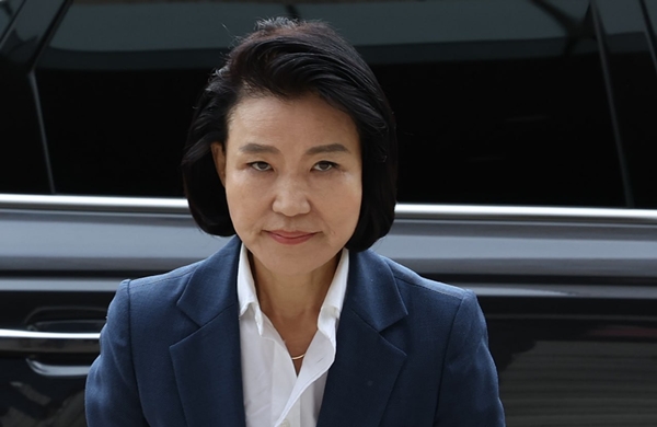 ▲ 이진숙 방송통신위원장이 지난달 31일 오전 정부과천청사 방통위 청사로 출근하고 있다. ⓒ연합뉴스