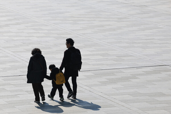 ▲저출산 속도가 빨라지면서 최근 10년 사이 우리나라 18세 미만 아동 인구가 200만명 넘게 줄어들었다. 2023년 한국의 0∼17세 아동 인구는 707만7천206명이다. 2014년 아동 인구(918만6천841명)와 비교하면 210만9천여명(23%) 줄었다. ⓒ연합뉴스