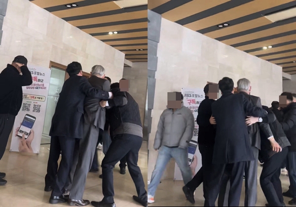 ▲ 정진홍 대표가 지난 17일 제주방송 사옥 로비에서 부현일 언론노조 제주방송지부장에게 욕설을 하는 영상 갈무리. 주위 직원들이 정 대표를 말리고 있는 모습이다. 
