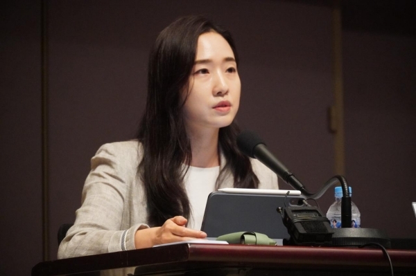 ▲2025년 9월 15일 서울 중구 한국프레스센터에서 방송기자연합회·전국언론노동조합·한국기자협회·한국PD연합회 주최로 ‘허위정보 배액배상 어떻게 봐야 하나’ 토론회가 진행되고 있다. 사진은 표시영 강원대 교수. 사진=전국언론노동조합