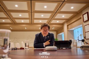 온라인 소통 장면