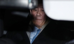 '최경환 신라젠 65억 투자' MBC 패소, 대법원 뒤집었다 - 뉴스 썸네일 이미지