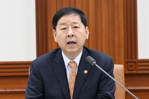 구윤철 경제부총리, ‘정부 달러 강제 매각설’ 유포·적극 가담자 고발