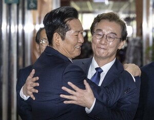 공천 다음 날 전재수 무혐의, 조선일보 “국민 다 보는데 노골적 봐주기”