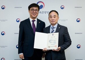 막말·독설·친명 개그맨 정동극장 수장 앉힌 李정부에 “정치품앗이냐” 비판