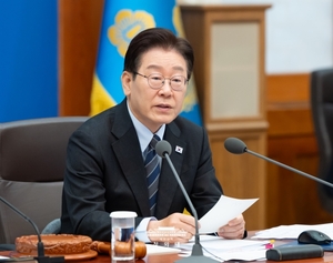 李 이스라엘 반인권 비판에 외신 언론인 “놀라워” “이스라엘 한심”