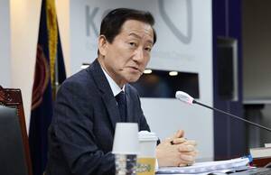 류희림 전 위원장, ‘구글 약속’ 거짓말? 결국 위증죄 기소