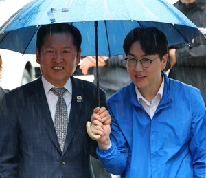 정청래·하정우 ‘오빠’ 발언, 해명도 비판 받은 이유