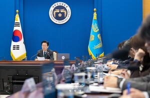 이 대통령 “보도에 진심으로 감사드립니다”