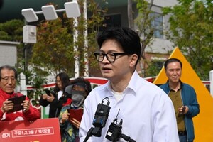 ‘기자 낙상 외면’ 한동훈 측 고발에 ‘바이든-날리면’ 소환?