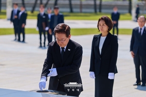 무신사도 탁치니 억 관련 보도 이미지