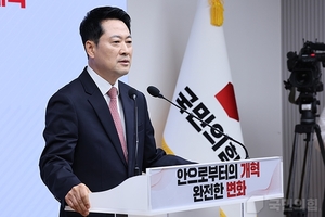 장동혁 1주년에 조선일보의 팩폭 "오세훈·한동훈 안아야 사산 면한다"