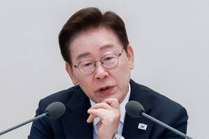 이 대통령 “공급 미친 듯이 늘리고, 집값 폭락도 대비하겠다”